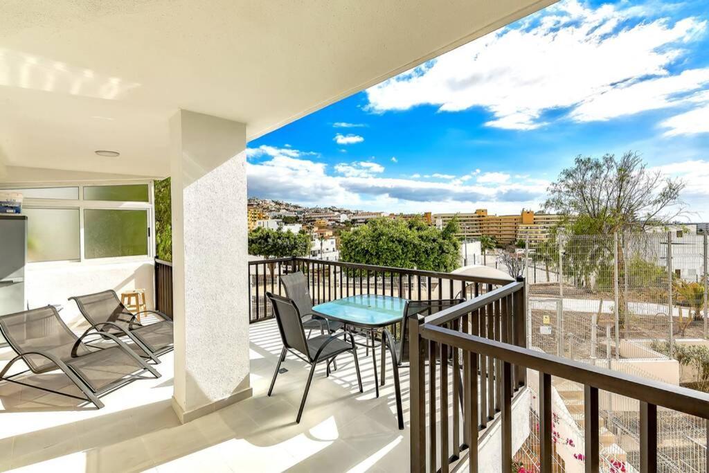 Modern Apartment In Parque Royal I, Playa Fanabe 阿德耶 外观 照片