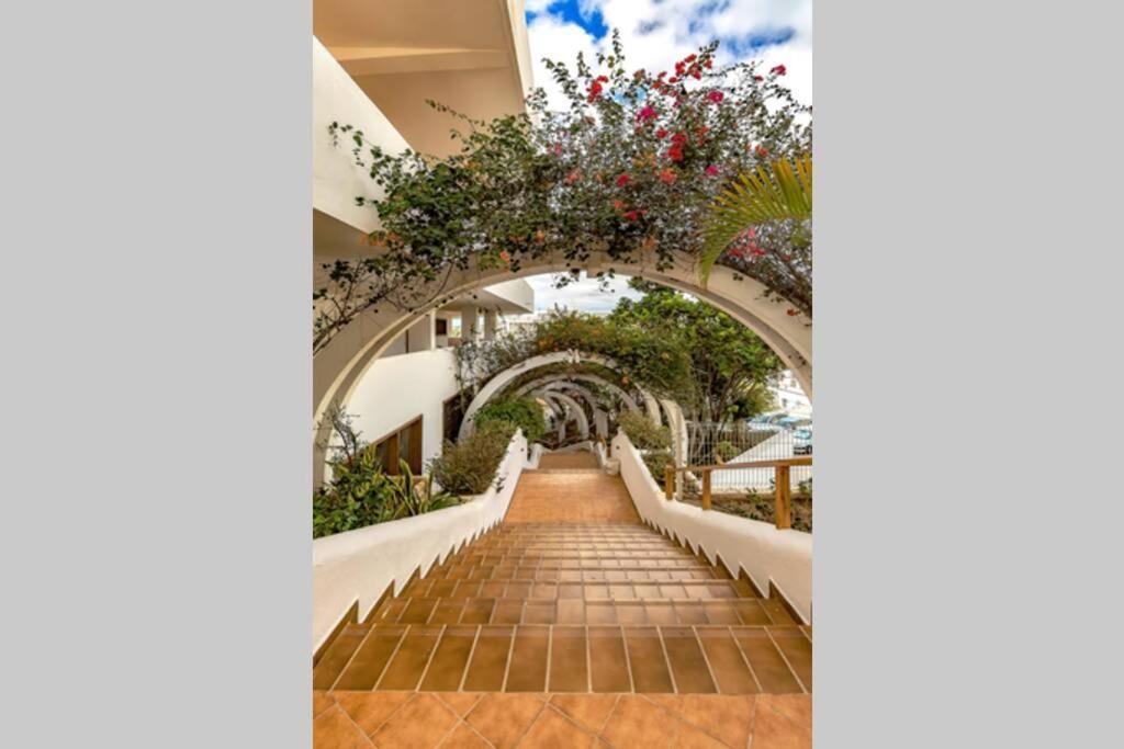 Modern Apartment In Parque Royal I, Playa Fanabe 阿德耶 外观 照片